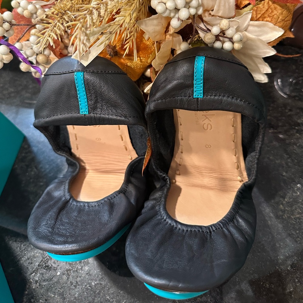 Tieks Matte Black Size 8 BNIB